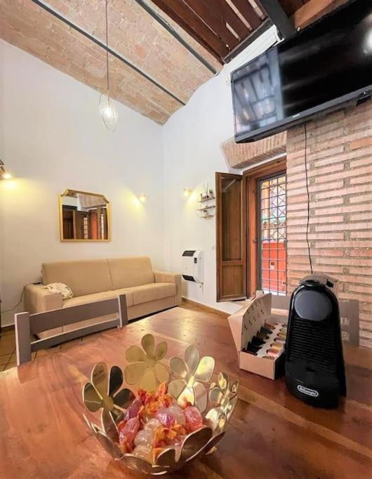 Appartamento Monti Wood Loft Roma Esterno foto